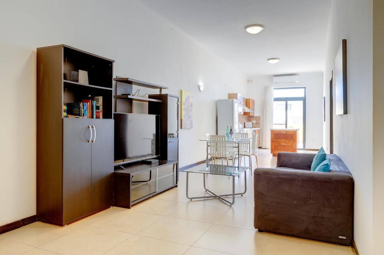 Modern 2 Bedroom Maisonette In Central Σλιέμα Εξωτερικό φωτογραφία